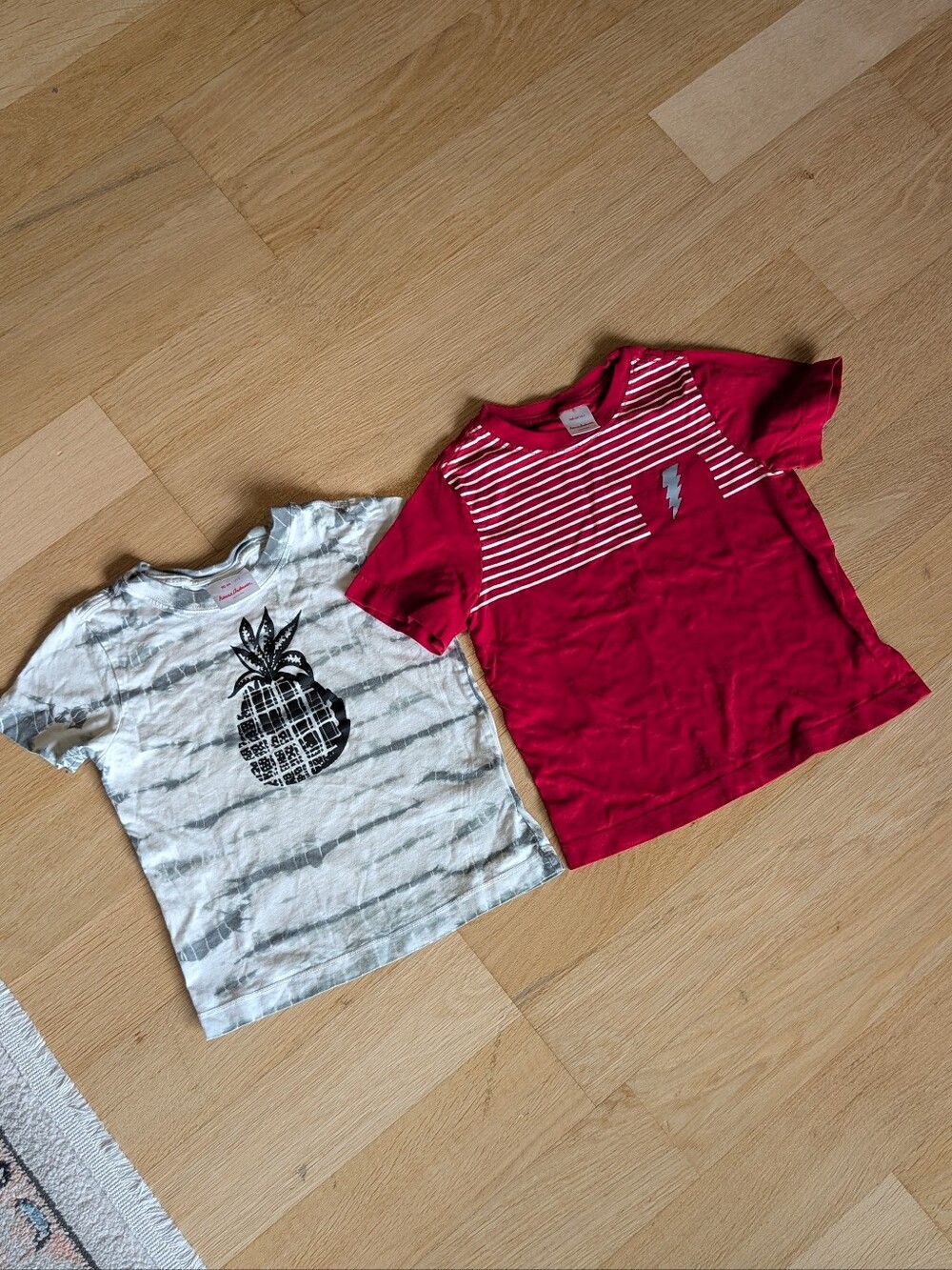 Hanna Anderson Graphic T-shirt Bundle